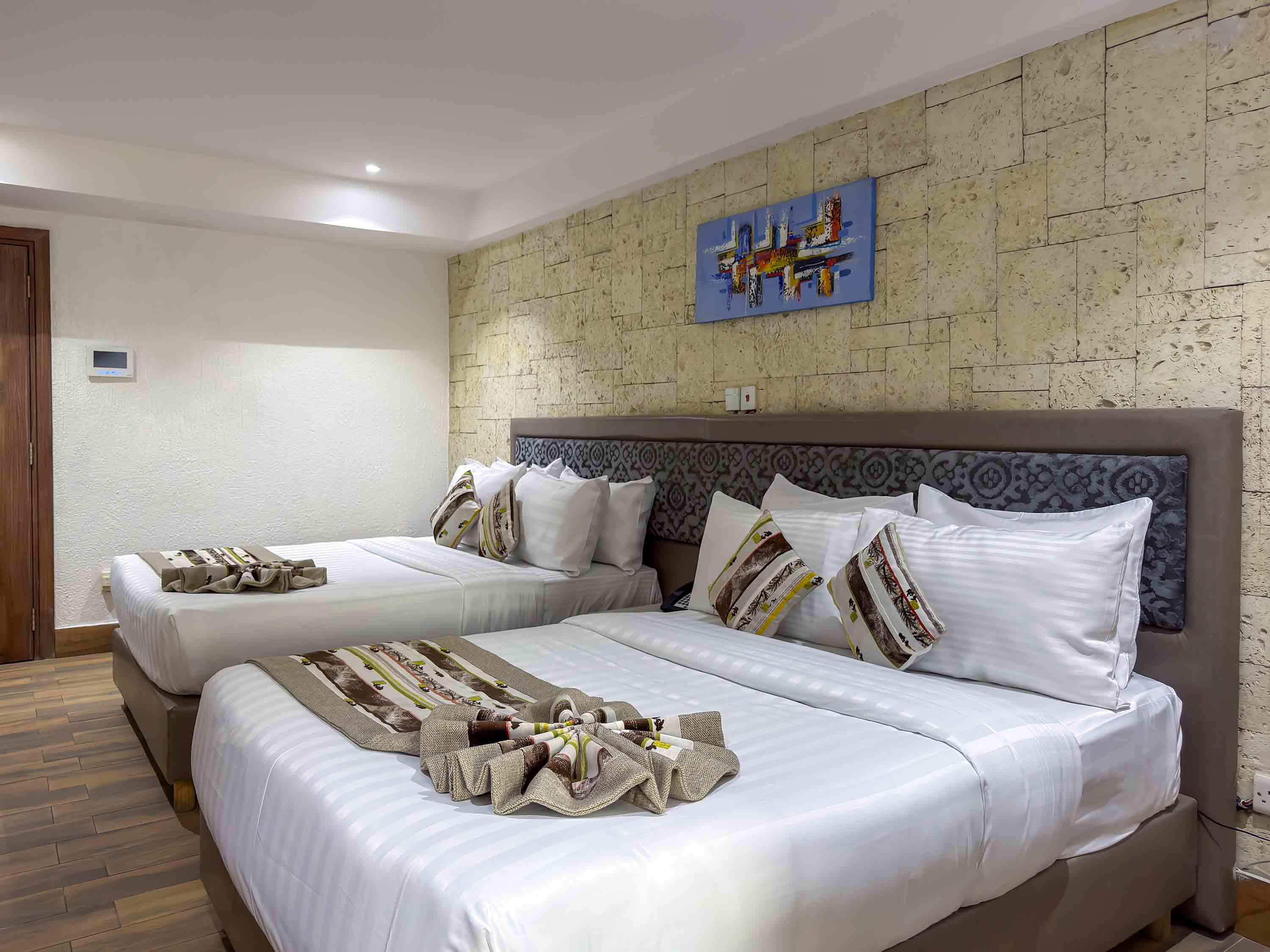 TWIN BED ROOM - Image 1